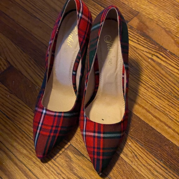 Julilee Shoes - Scottish Stylish pumps